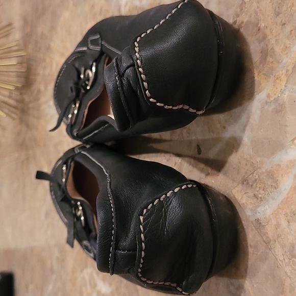 Atilio Giusti Leombruni leather shoes. Good condition. Size 8.5. - Picture 3 of 5